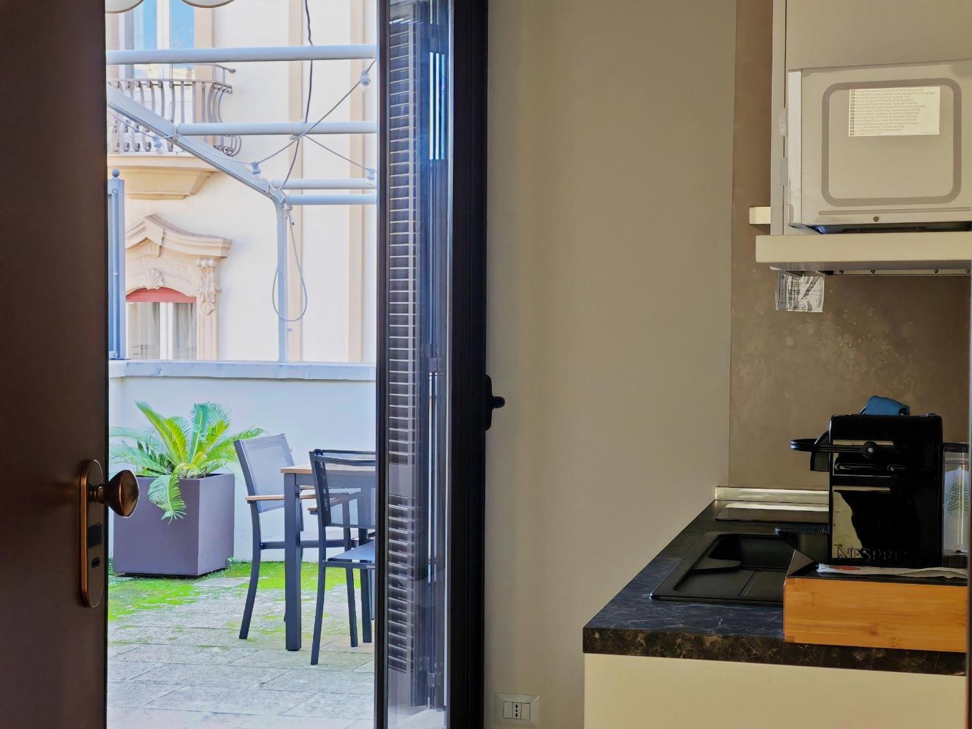 Apartment Blu Mazzini 1 - Luxury Con Terrazza Privata Lecce